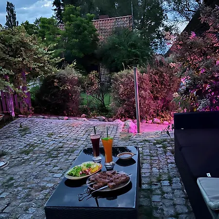 Gemuetliche Ferienunterkunft - 5 Minuten Vom Entfernt Semesterbostad